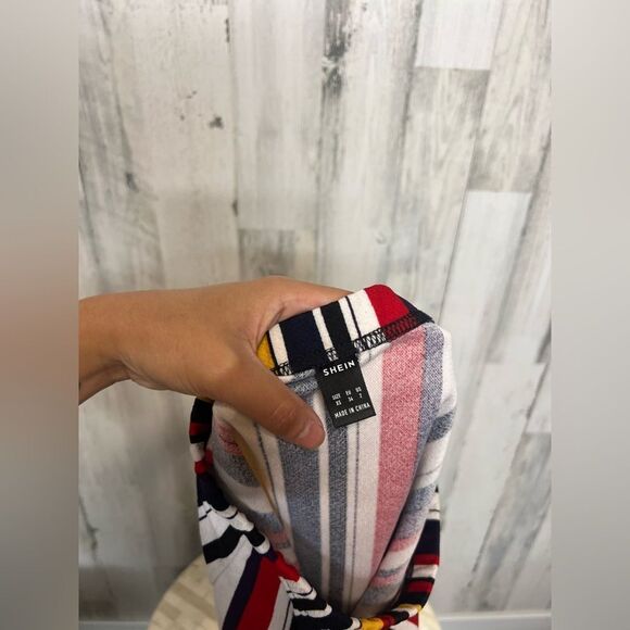 Two piece set - Picture 2 of 5